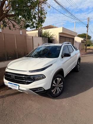 FIAT TORO 1.3 TURBO 270 FLEX VOLCANO AT6 FIAT TORO 1.3 TURBO 270 FLEX VOLCANO AT6